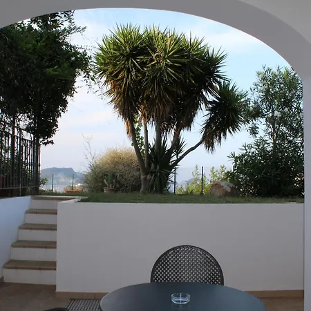 Bed & Breakfast Agenzia Isotur Olimpia Ponza