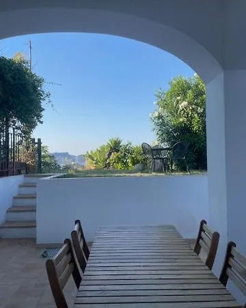 Bed and breakfast Agenzia Isotur Olimpia Ponza